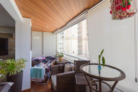 Apartamento para alugar com 3 quartos, 113m² em Jardim Zaira, Guarulhos