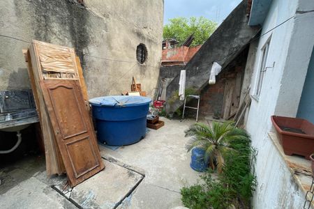 Casa para alugar com 152m², 2 quartos e sem vagaQuintal