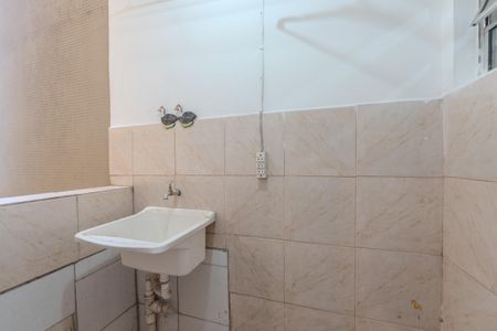 Apartamento à venda com 37m², 1 quarto e sem vaga Apartamento à venda com 37m², 1 quarto e sem vagaCozinha e Área de Serviço