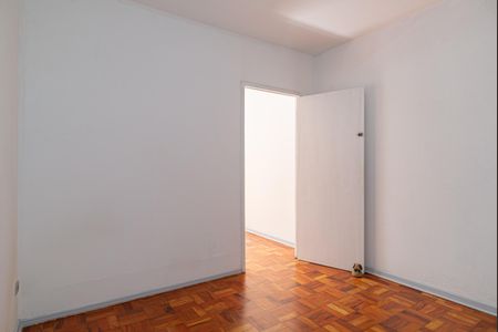 Apartamento para alugar com 37m², 1 quarto e sem vaga Apartamento para alugar com 37m², 1 quarto e sem vagaSala