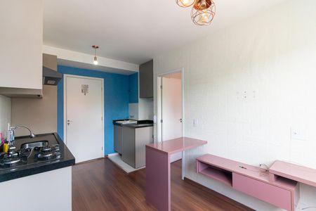 Sala de apartamento para alugar com 1 quarto, 24m² em Cidade Satelite Santa Barbara, São Paulo