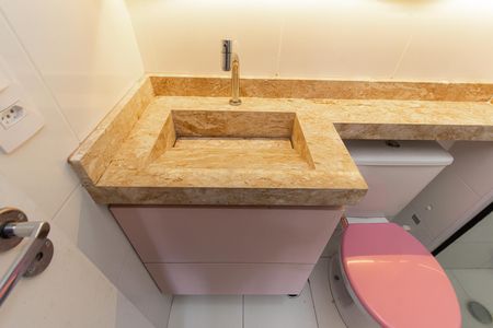 Apartamento para alugar com 24m², 1 quarto e sem vagaBanheiro da Suíte