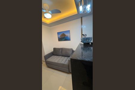 Sala de apartamento para alugar com 1 quarto, 45m² em Recreio dos Bandeirantes, Rio de Janeiro
