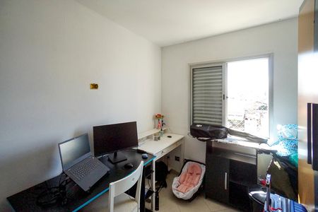 Apartamento para alugar com 64m², 3 quartos e 2 vagasQuarto 01