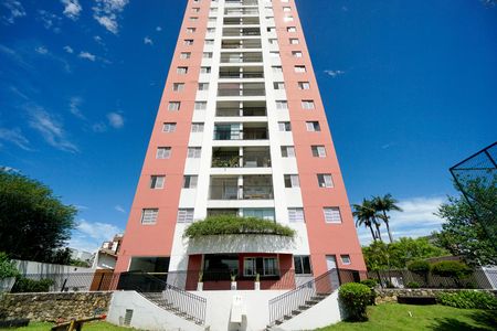 Apartamento para alugar com 64m², 3 quartos e 2 vagasFachada