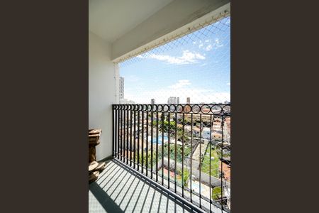 Apartamento para alugar com 64m², 3 quartos e 2 vagasVaranda