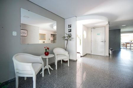 Apartamento para alugar com 64m², 3 quartos e 2 vagasHall social