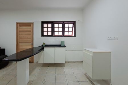 Cozinha  de casa para alugar com 2 quartos, 135m² em Canto do Forte, Praia Grande