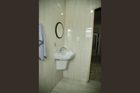 Casa à venda com 176m², 3 quartos e 3 vagasBanheiro Social 