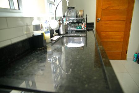 Casa à venda com 176m², 3 quartos e 3 vagasCozinha 