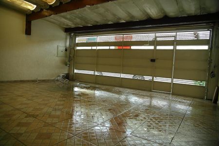 Casa à venda com 176m², 3 quartos e 3 vagasGaragem 