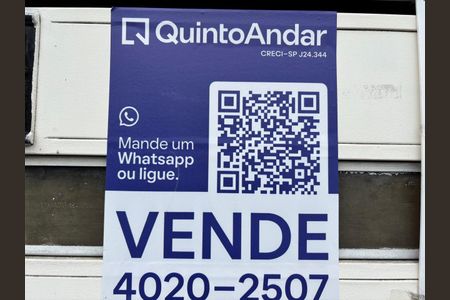 Casa à venda com 176m², 3 quartos e 3 vagasCod qr 