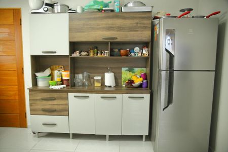 Casa à venda com 176m², 3 quartos e 3 vagasCozinha 