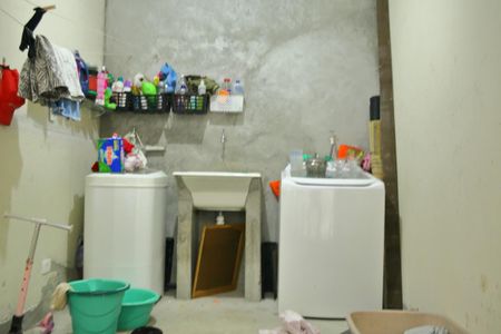 Casa à venda com 176m², 3 quartos e 3 vagasÁrea de Serviço