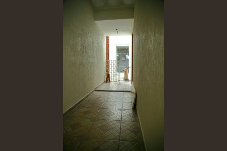 Casa à venda com 176m², 3 quartos e 3 vagasQuintal lateral 