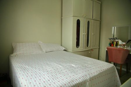 Casa à venda com 176m², 3 quartos e 3 vagasQuarto 2 