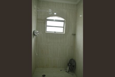 Casa à venda com 176m², 3 quartos e 3 vagasBanheiro Social 