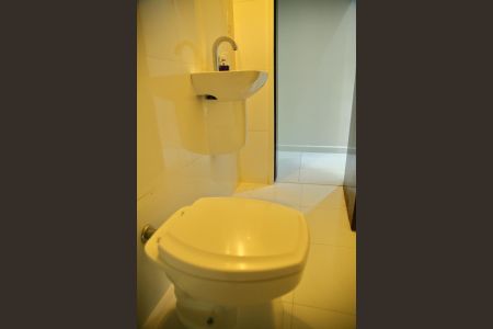 Casa à venda com 176m², 3 quartos e 3 vagasLavabo da Sala 