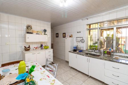 Casa à venda com 300m², 3 quartos e 3 vagasCozinha