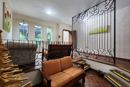 Sala  de casa à venda com 3 quartos, 252m² em Nova Petrópolis, São Bernardo do Campo