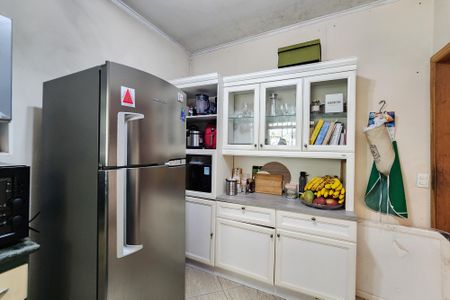 Casa à venda com 252m², 3 quartos e 2 vagasCozinha 