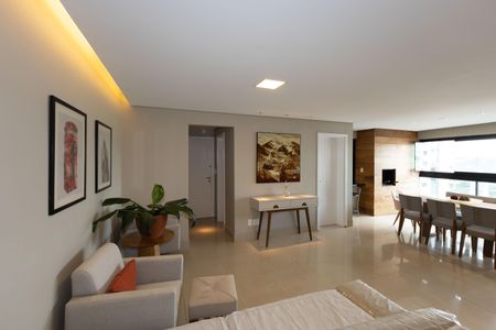 Apartamento à venda com 134m², 4 quartos e 3 vagasSala de Estar