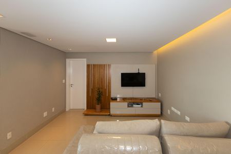 Apartamento à venda com 134m², 4 quartos e 3 vagasSala de TV