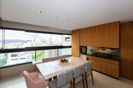 Apartamento à venda com 134m², 4 quartos e 3 vagasSala de Jantar