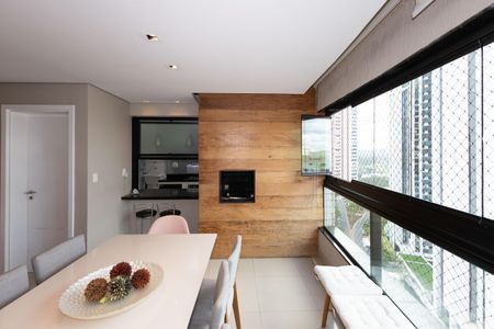 Sala de Jantar de apartamento à venda com 4 quartos, 134m² em Vila da Serra, Nova Lima