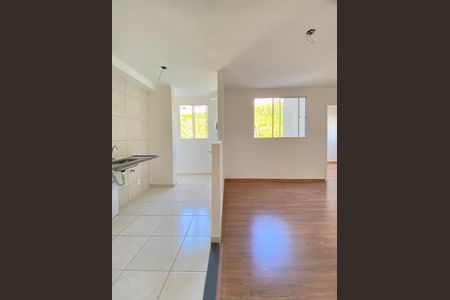 Apartamento para alugar com 2 quartos, 47m² em Maria da Conceicao, Contagem