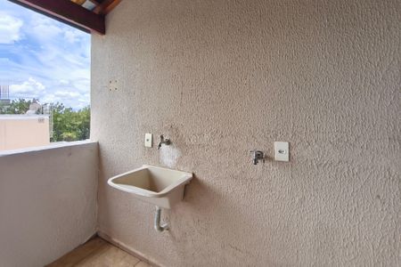 Apartamento para alugar com 100m², 2 quartos e 2 vagas Apartamento para alugar com 100m², 2 quartos e 2 vagasÁrea de Serviço