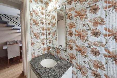 Apartamento para alugar com 100m², 2 quartos e 2 vagas Apartamento para alugar com 100m², 2 quartos e 2 vagasBanheiro