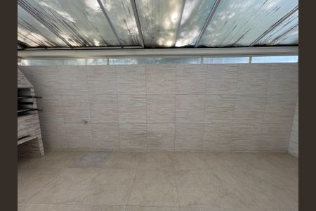 Casa de condomínio à venda com 106m², 2 quartos e 2 vagasGarden 