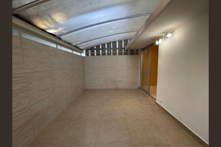 Casa de condomínio à venda com 106m², 2 quartos e 2 vagasGarden