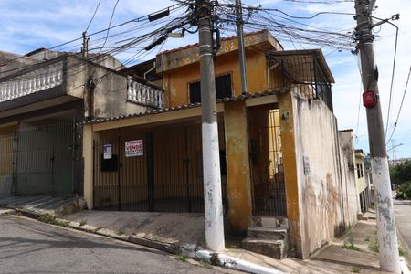 Casa à venda com 125m², 3 quartos e 1 vagaFachada