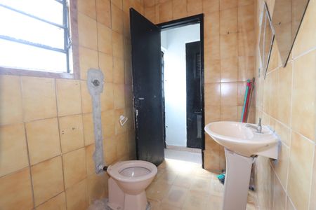 Casa à venda com 125m², 3 quartos e 1 vagaBanheiro - Casa 3