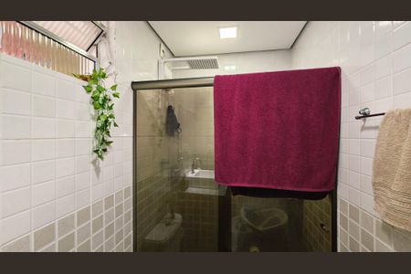 Banheiro de apartamento à venda com 2 quartos, 72m² em Jardim Itajai, Várzea Paulista