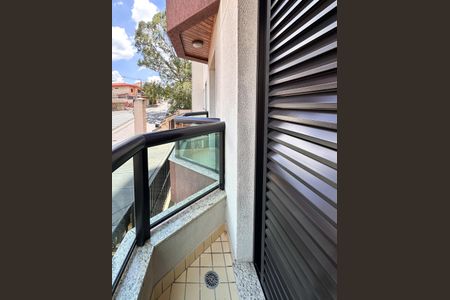 Apartamento à venda com 59m², 2 quartos e 1 vagaVaranda do Quarto 2