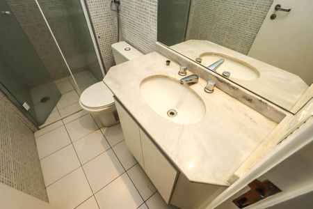 Apartamento para alugar com 68m², 3 quartos e 2 vagasBanheiro Social
