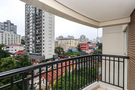 Apartamento para alugar com 68m², 3 quartos e 2 vagasVaranda