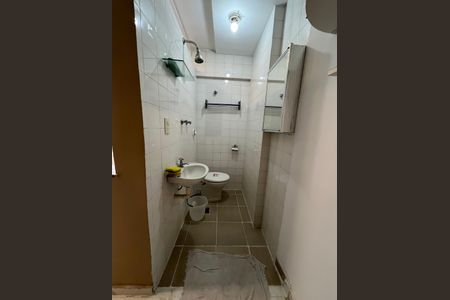 Apartamento para alugar com 120m², 2 quartos e 1 vaga Apartamento para alugar com 120m², 2 quartos e 1 vagaBanheiro de serviço
