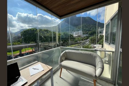 Apartamento para alugar com 120m², 2 quartos e 1 vaga Apartamento para alugar com 120m², 2 quartos e 1 vagaVaranda Quarto 1