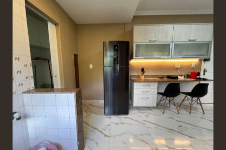 Apartamento para alugar com 120m², 2 quartos e 1 vaga Apartamento para alugar com 120m², 2 quartos e 1 vagaCozinha