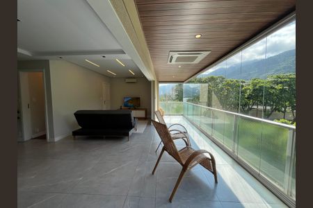 Varanda  de apartamento para alugar com 2 quartos, 120m² em Lagoa, Rio de Janeiro