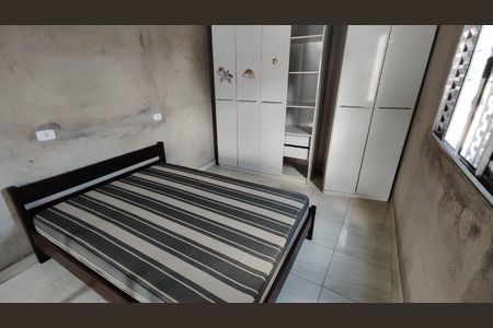 Quarto 2 de casa para alugar com 2 quartos, 55m² em Vila Cristina, Ferraz de Vasconcelos