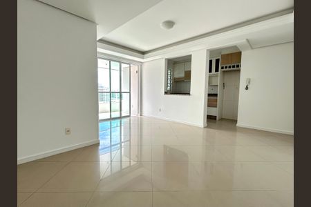 Sala de apartamento para alugar com 3 quartos, 110m² em Estreito, Florianópolis