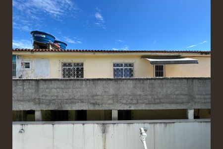 Vista do Quarto 1 de casa para alugar com 2 quartos, 70m² em Vila Valqueire, Rio de Janeiro