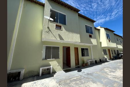 Casa para alugar com 73m², 2 quartos e 1 vagaFachada