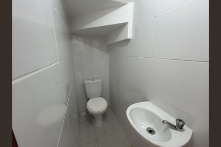 Casa para alugar com 73m², 2 quartos e 1 vagaLavabo