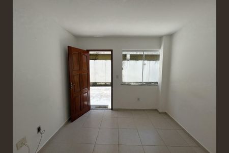 Casa para alugar com 73m², 2 quartos e 1 vagaSala